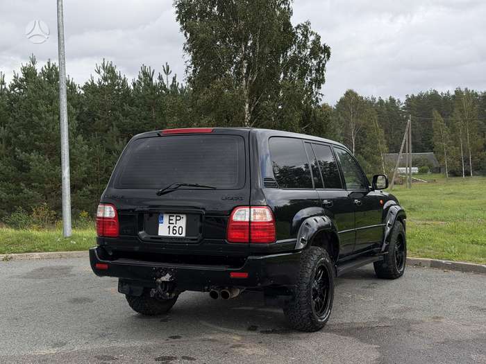 Photo 4 of 4