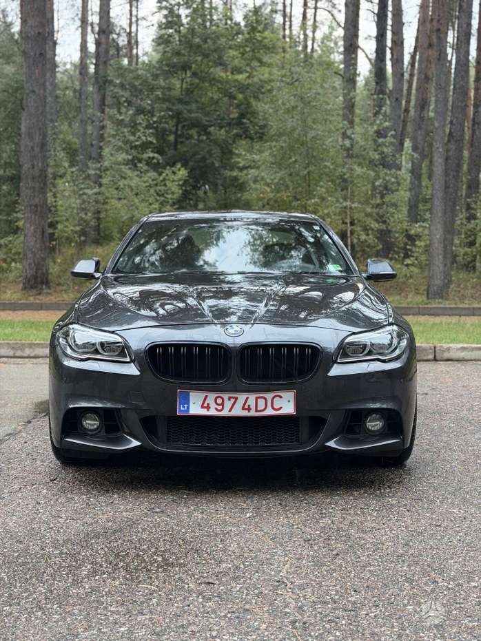 BMW 535, saloon / sedan