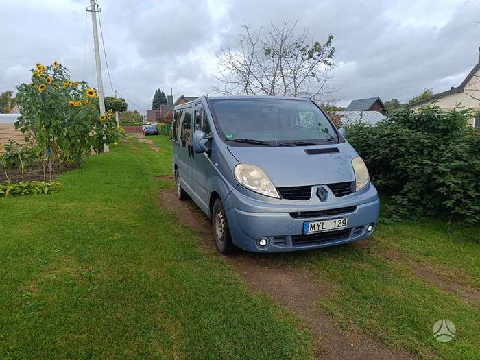 Renault Trafic, 2.5 l., passenger minibus