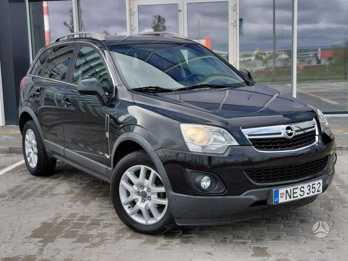 Opel Antara, 2.4 l., off-road / crossover