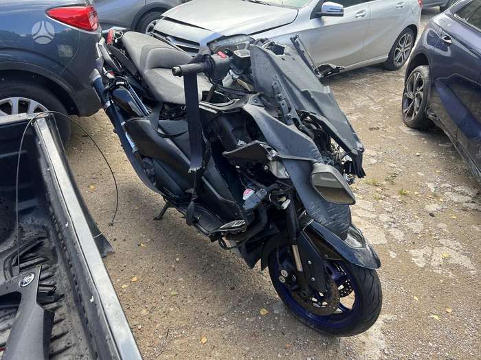 Yamaha TMAX 530 530cc, scooters / mopeds