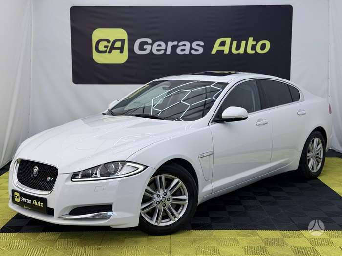 Jaguar XF, 2.2 l., Седан