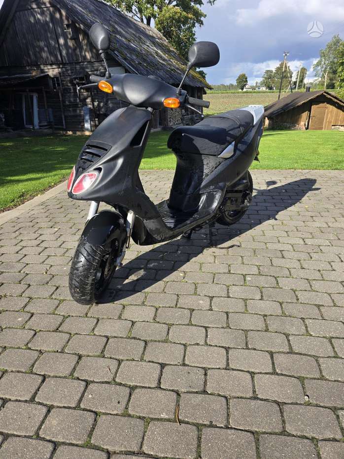 Piaggio NRG 49cc, мотороллеры / мопеды