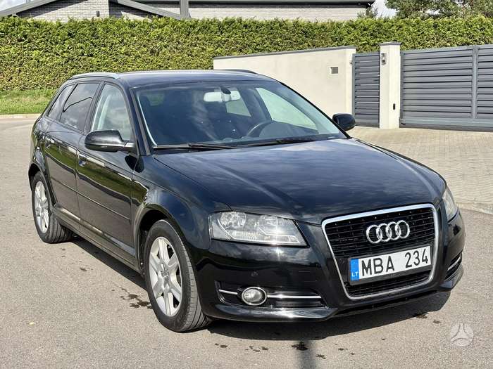 Audi A3, 1.8 l., Хэтчбек