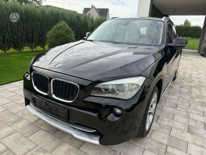 BMW X1, 2.0 l., hatchback