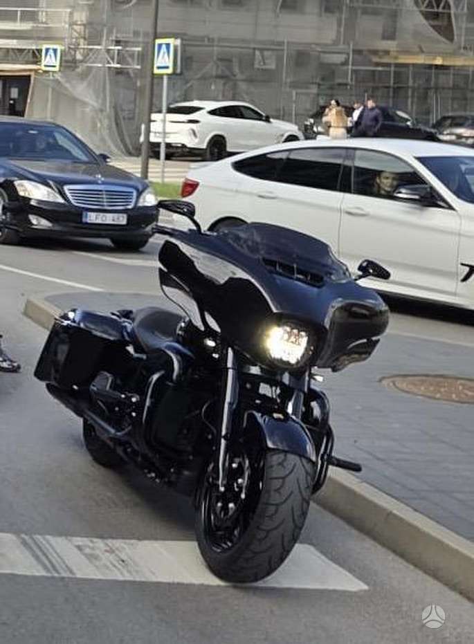 Harley-Davidson FLHTK 1688cc, choppers / cruisers / custom