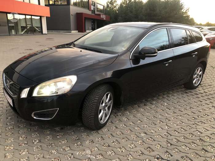 Volvo V60, 2.4 l., wagon