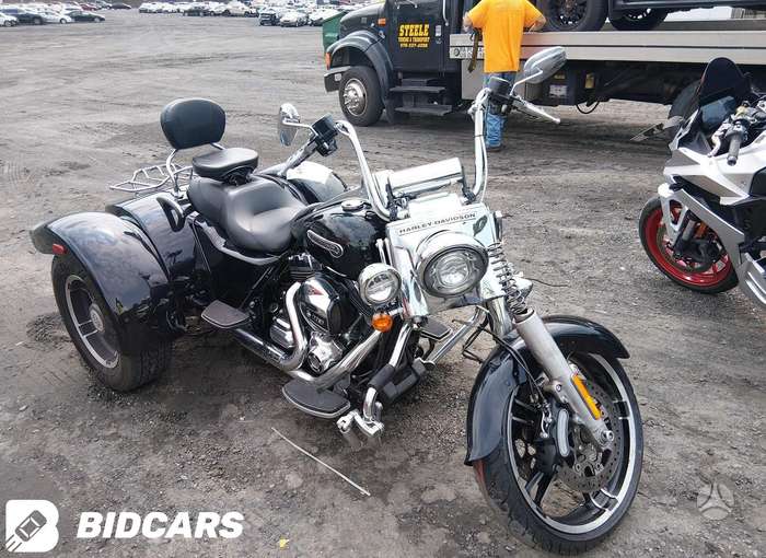 Harley-Davidson FLRT, triračiai