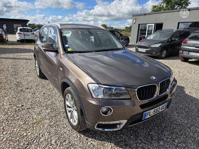 BMW X3, 2.0 l., off-road / crossover