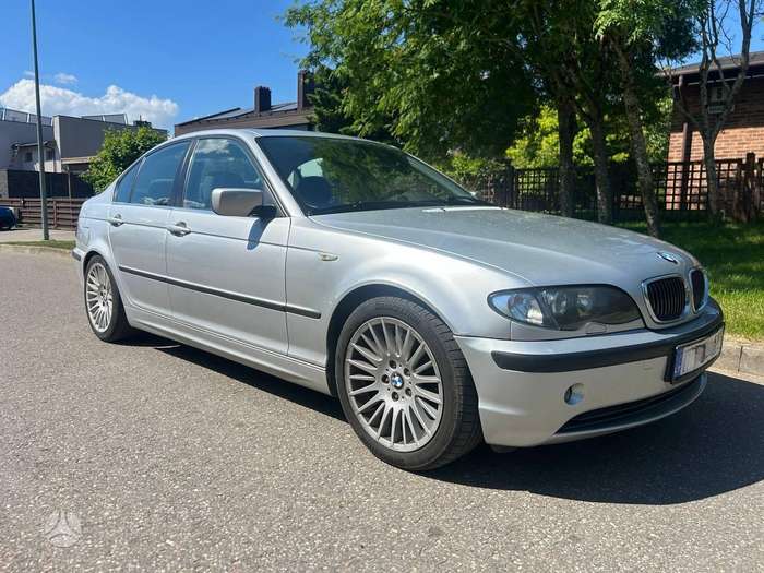 BMW 330, 3.0 l., sedanas
