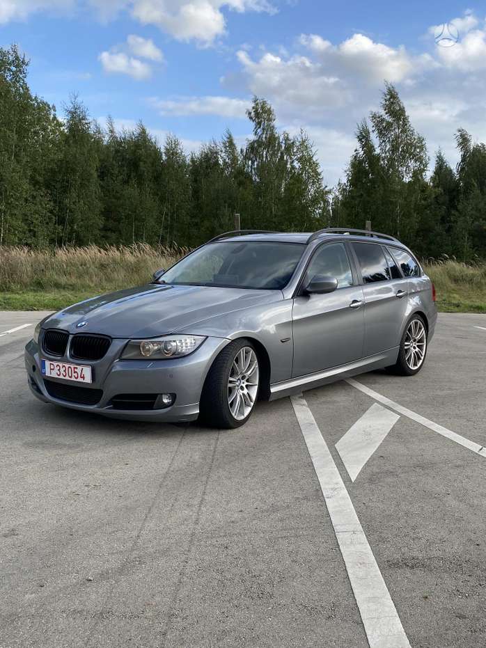 BMW 320, 2.0 l., wagon