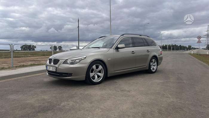 BMW 530, 3.0 l., wagon