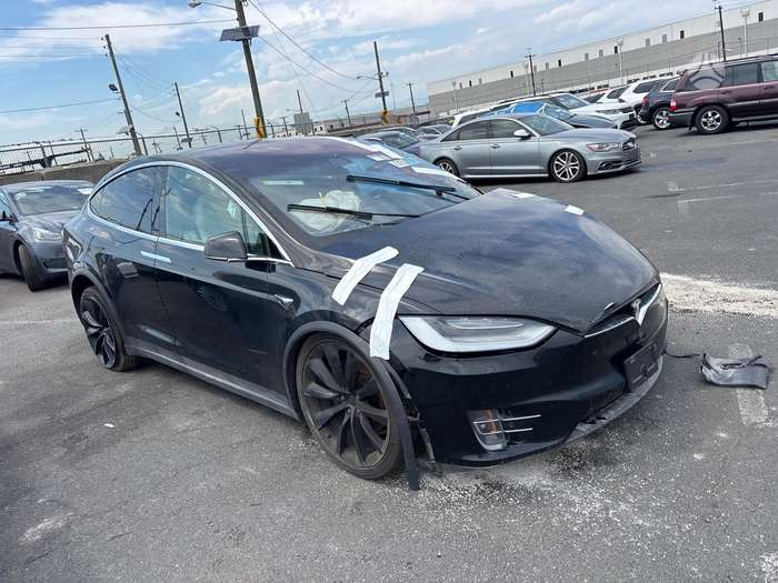 Tesla Model X, 100 kWh, off-road / crossover