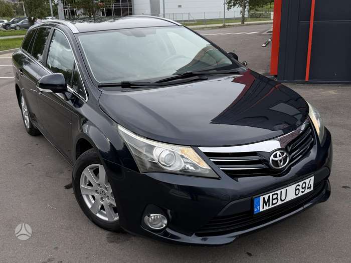 Toyota Avensis, 2.0 l., Универсал