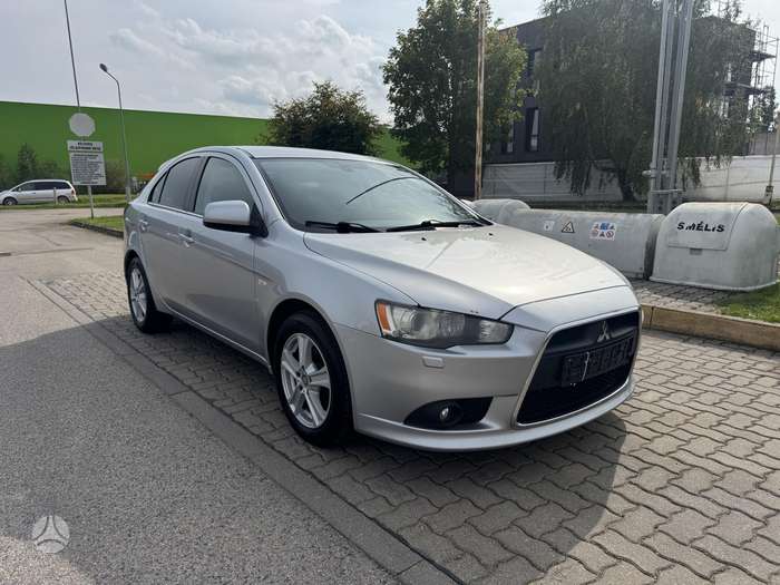 Mitsubishi Lancer, 1.6 l., hatchback