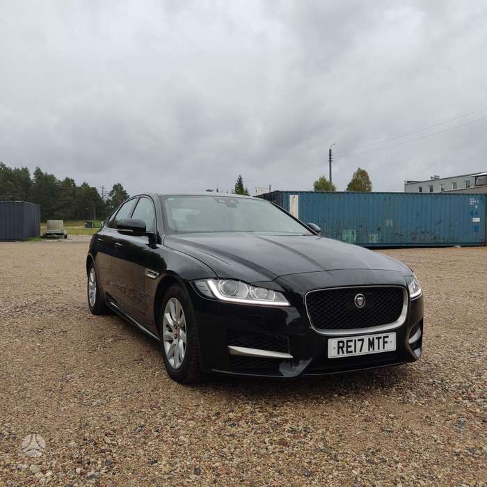 Jaguar XF, 2.0 l., Седан
