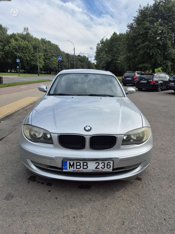 BMW 118, 2.0 l., Хэтчбек