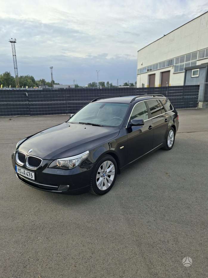 BMW 520, 2.0 l., wagon
