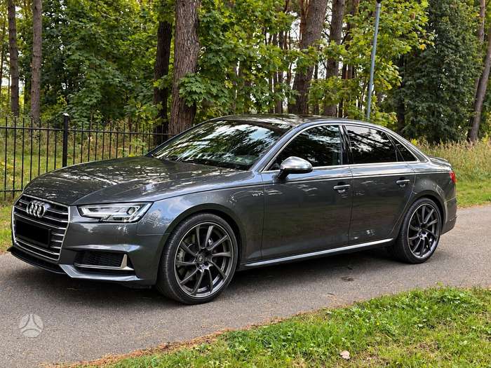 Audi S4, 3.0 l., Седан