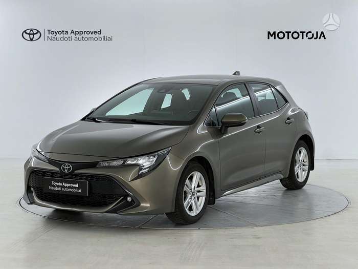 Toyota Corolla, 1.2 l., hatchback