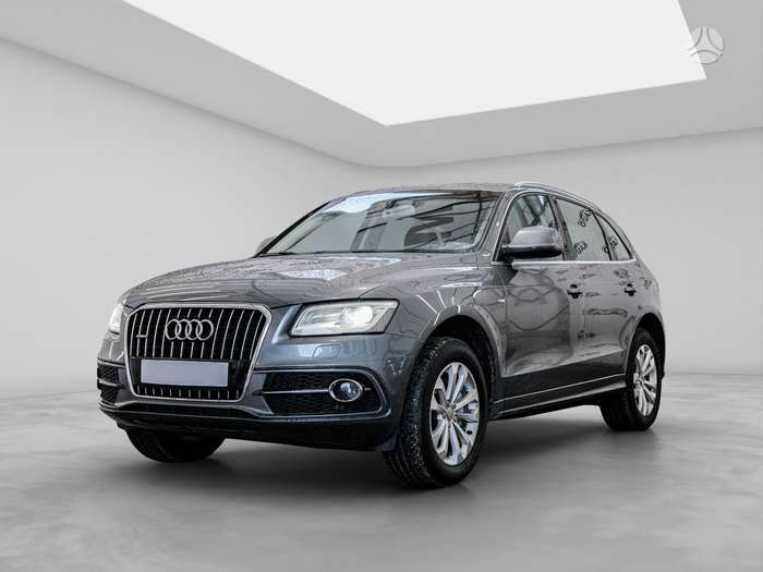 Audi Q5, 2.0 l., off-road / crossover
