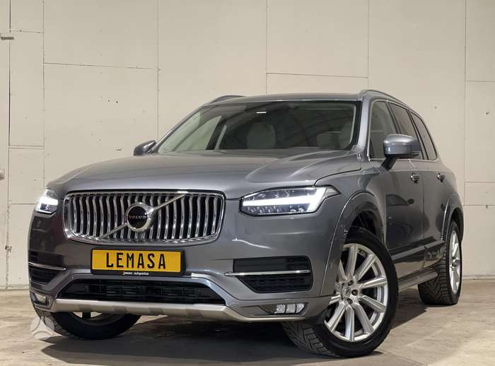 Volvo XC90, 2.0 l., off-road / crossover
