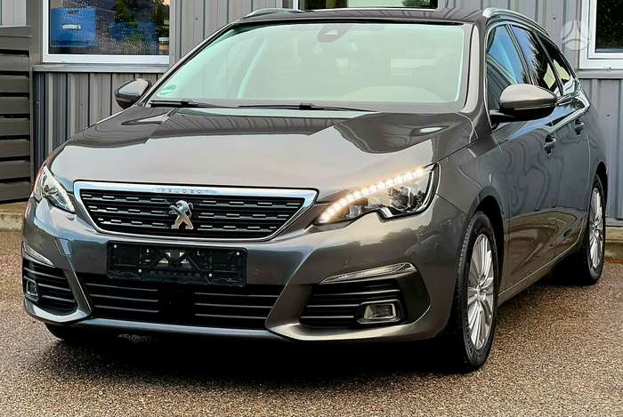 Peugeot 308, 1.2 l., Универсал