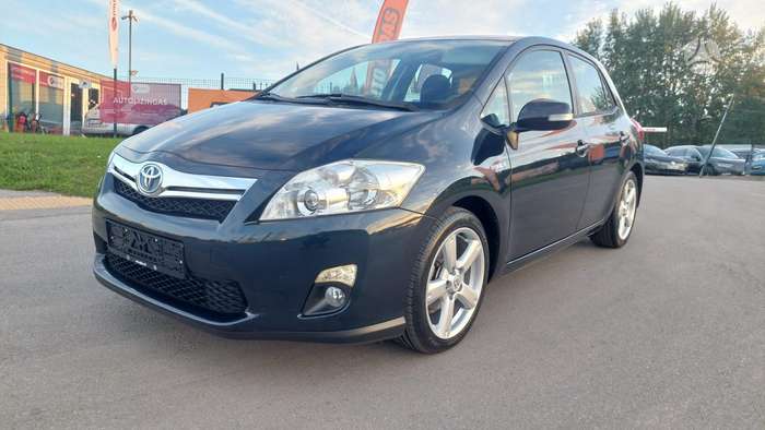 Toyota Auris, 1.8 l., hatchback