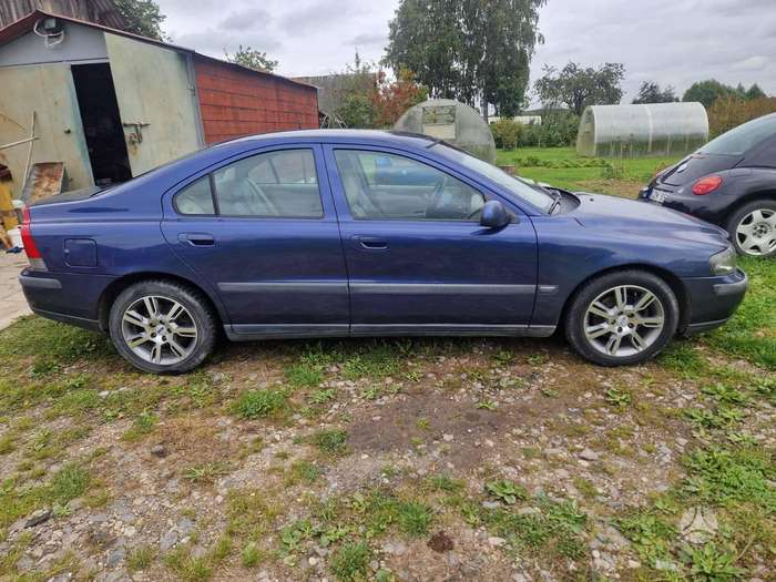 Volvo S60, 2.4 l., Седан