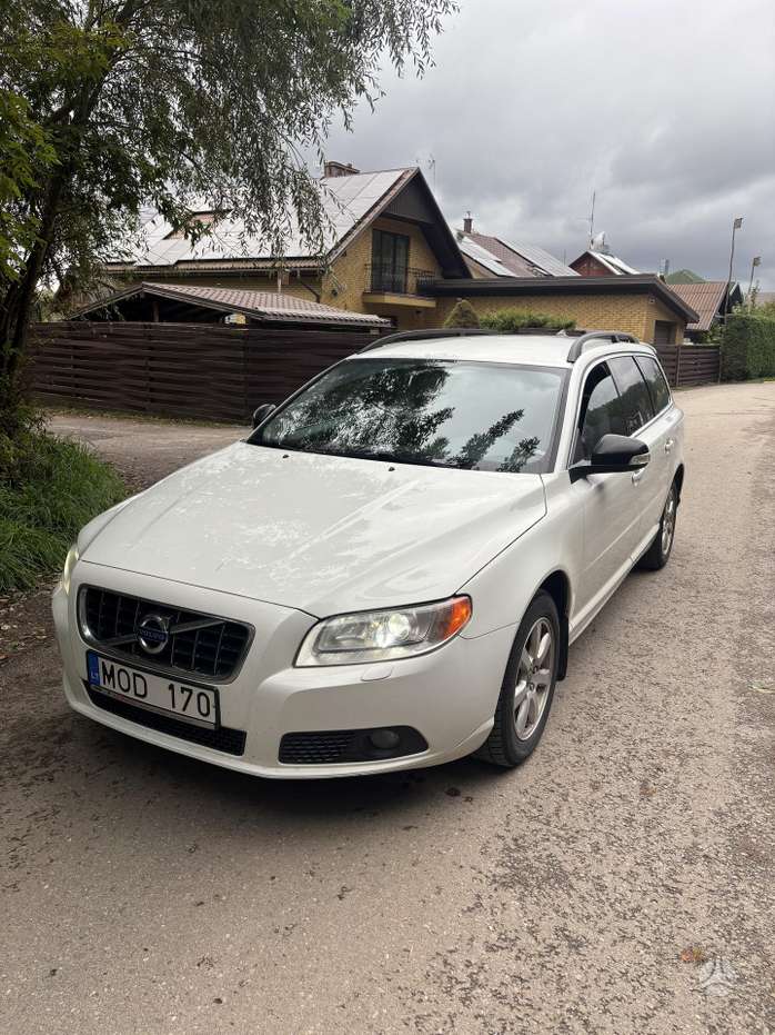 Volvo V70, 2.4 l., wagon