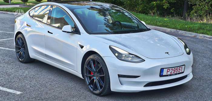 Tesla Model 3, 81 kWh, sedanas