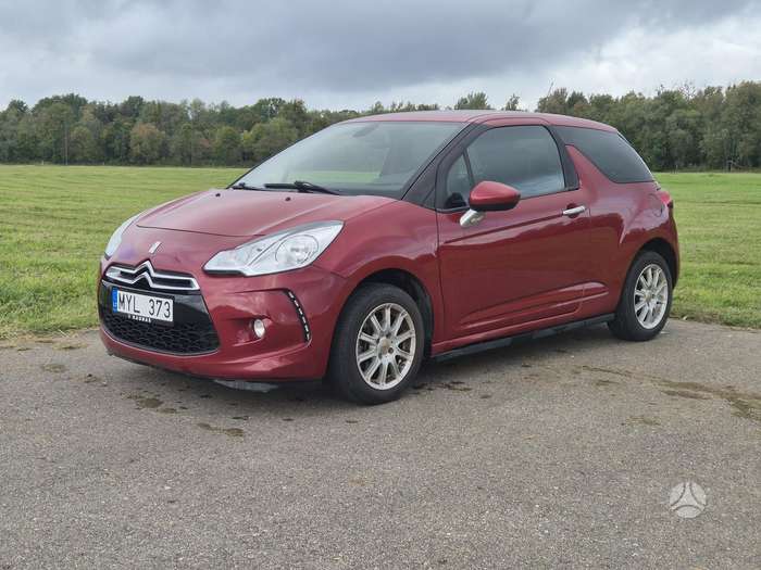 Citroen DS3, 1.6 l., hatchback