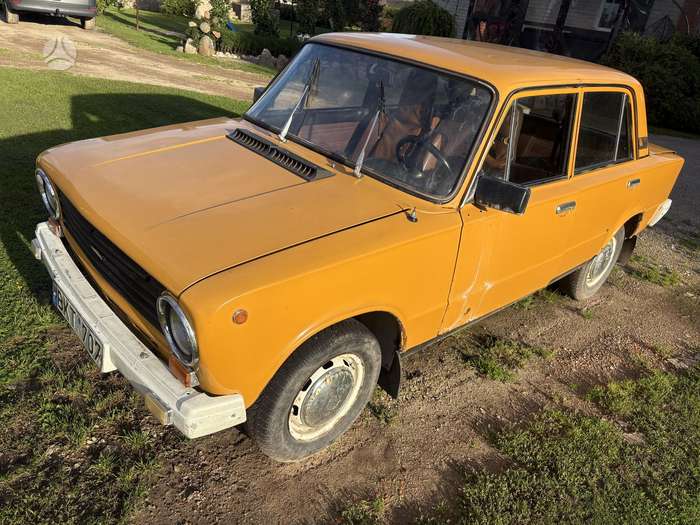 Lada 2101, Седан