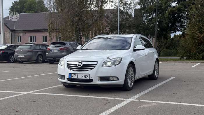 Opel Insignia, 2.0 l., wagon
