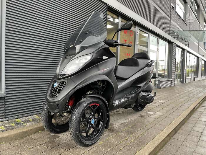 Piaggio MP3 500cc, трициклы