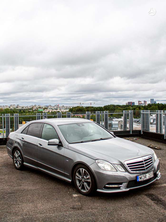 Mercedes-Benz E250, 2.1 l., Седан