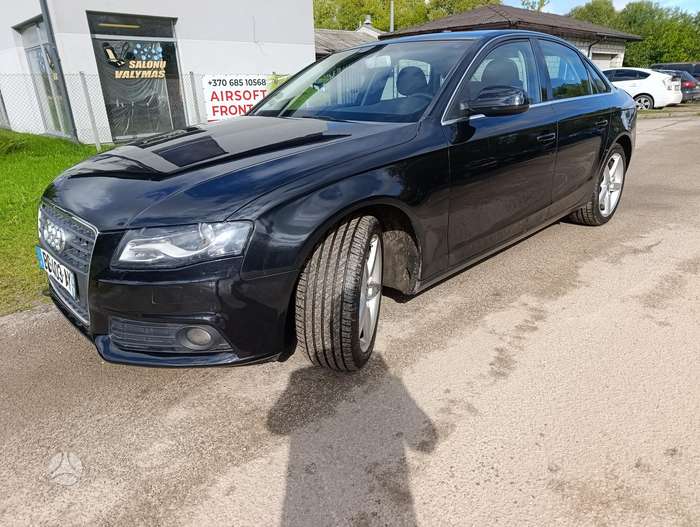 Audi A4, 2.0 l., sedanas