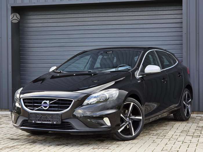 Volvo V40, 2.0 l., hatchback