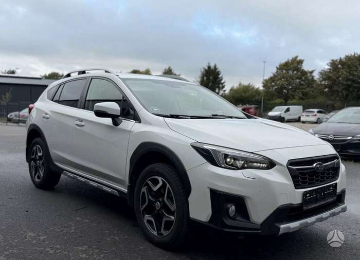 Subaru XV, 2.0 l., off-road / crossover