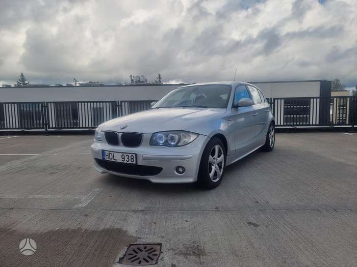 BMW 118, 2.0 l., Хэтчбек