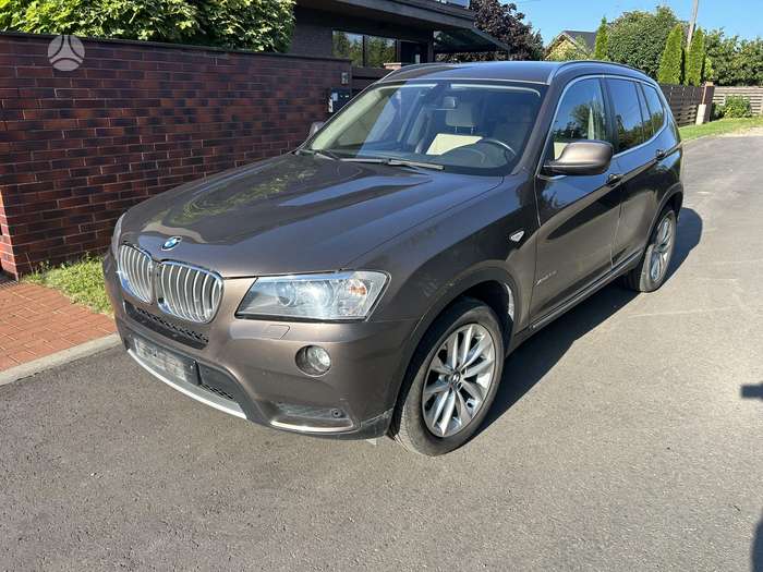 BMW X3, 3.0 l., off-road / crossover