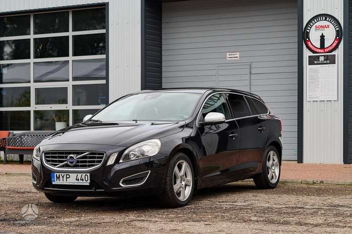 Volvo V60, 2.0 l., Универсал