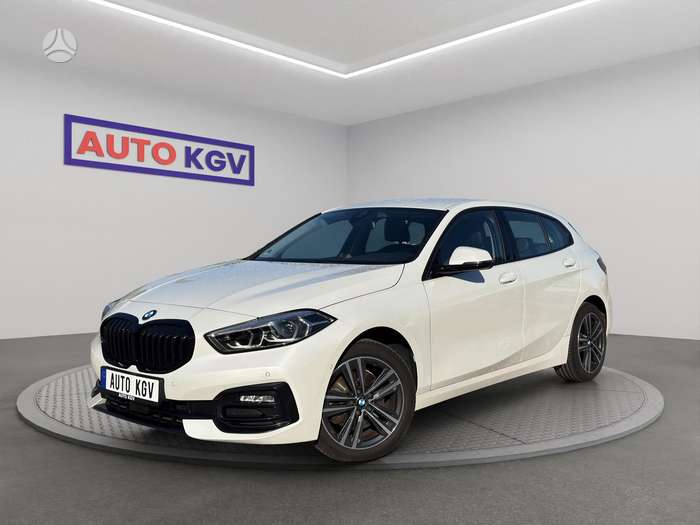 BMW 118, 1.5 l., Хэтчбек