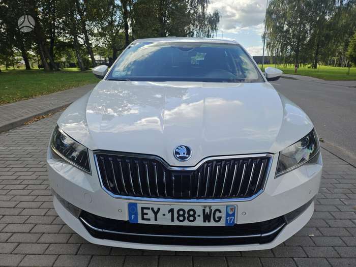 Skoda Superb, 2.0 l., Хэтчбек