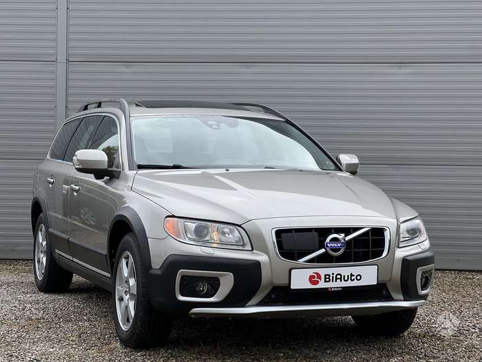 Volvo XC70, 2.4 l., Универсал