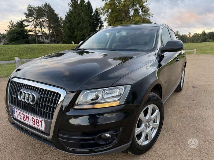 Audi Q5, 2.0 l., Внедорожник / Кроссовер