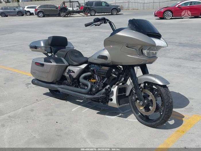 Harley-Davidson FLTRI, choppers / cruisers / custom