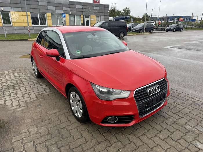 Audi A1, 1.6 l., hatchback
