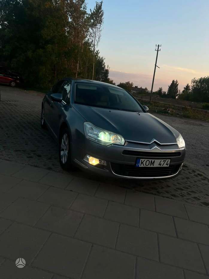 Citroen C5, 1.6 l., Седан