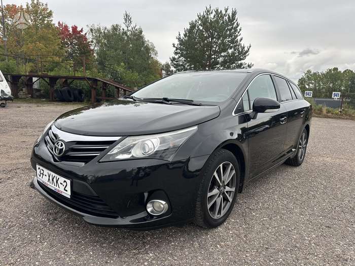 Toyota Avensis, 2.0 l., Универсал